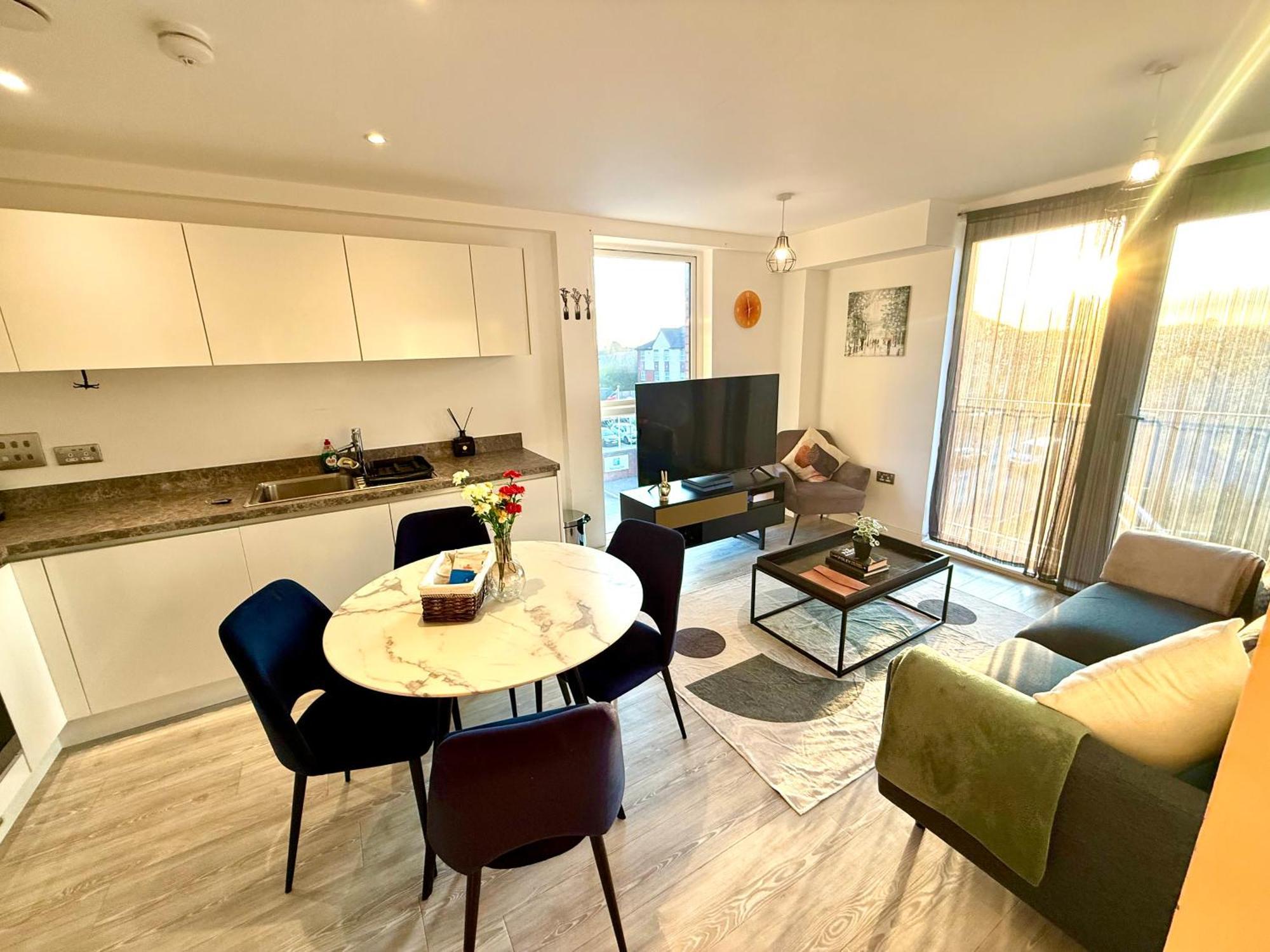 Relaxing 1-Bed Flat In Salford With Street Parking Apartman Manchester Kültér fotó
